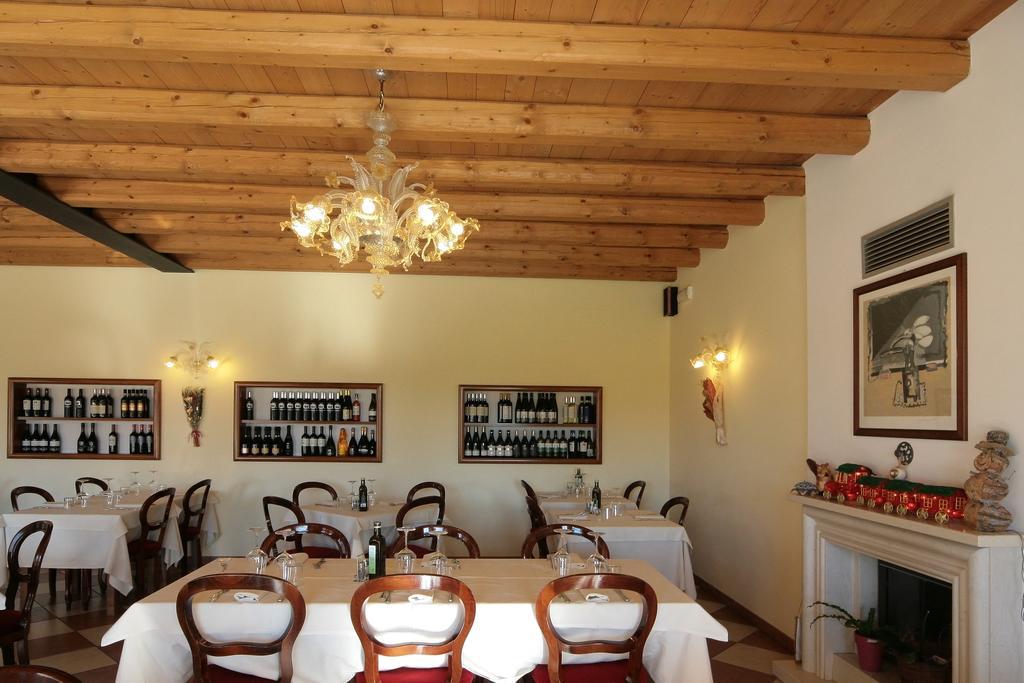 Locanda Al Ponte De Fero Jesolo Bagian luar foto